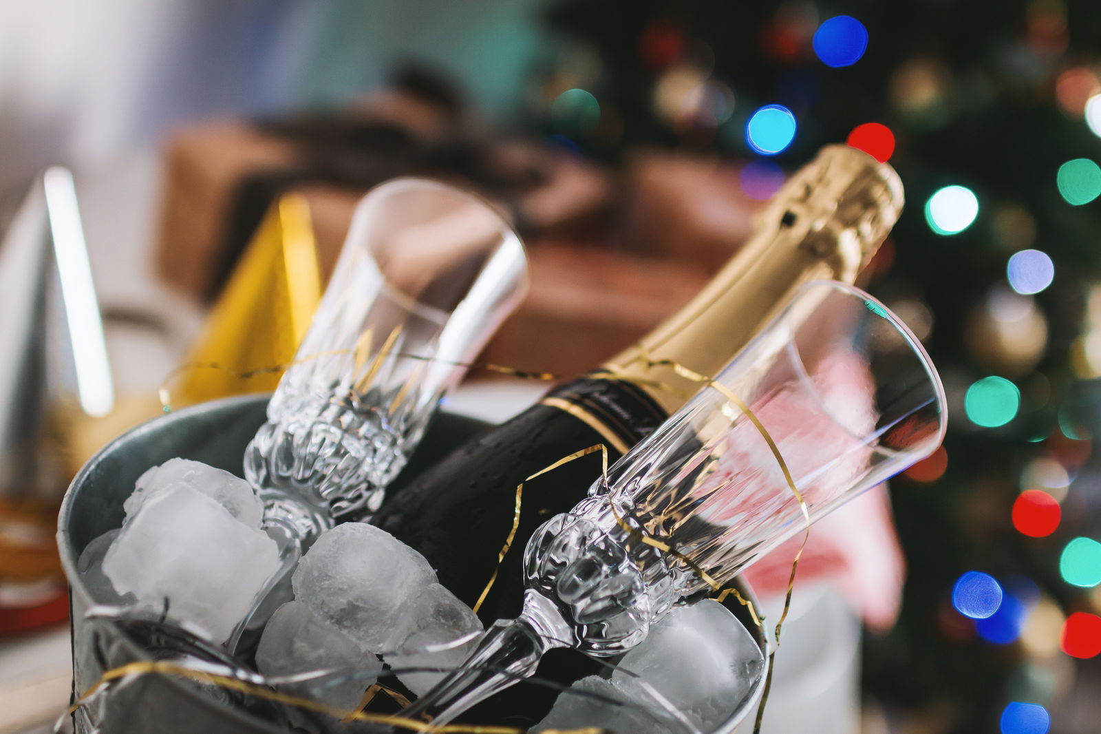 Stilige omgivelser må ha stylede champagneglass