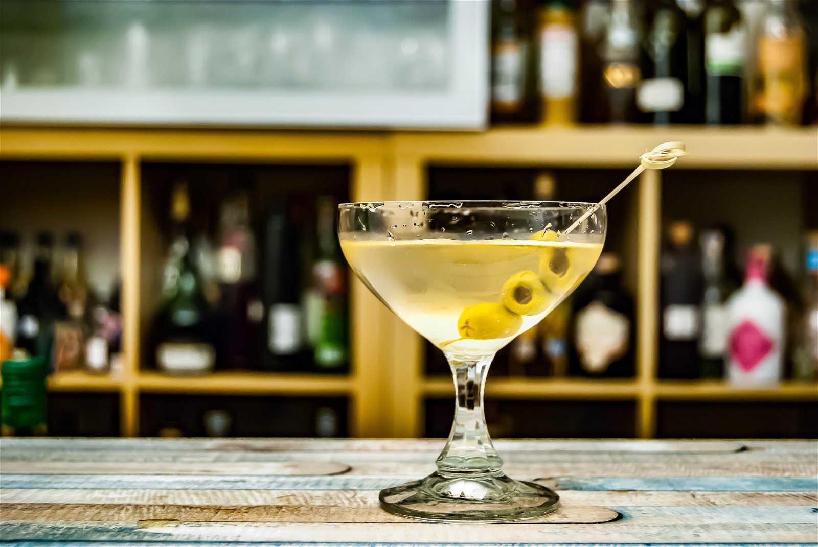 Den klassiske 007 drink - Dry Martini